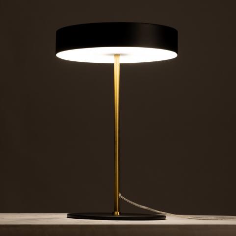 Настольный светильник Arte Lamp Elnath A5038LT-3BK
